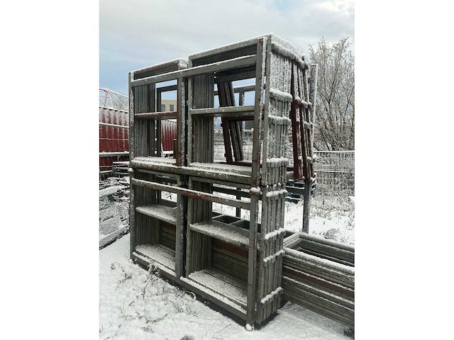 Diverse gegalvaniseerde frames (48x) - afbeelding 3 van  5