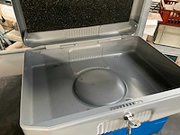 Diverse geldkoffers (2x) - afbeelding 3 van  4