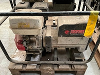 Diverse generatoren (defect) (16x) - afbeelding 20 van  20