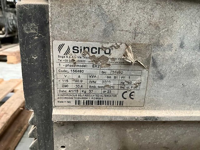 Diverse generatoren (defect) (16x) - afbeelding 3 van  20