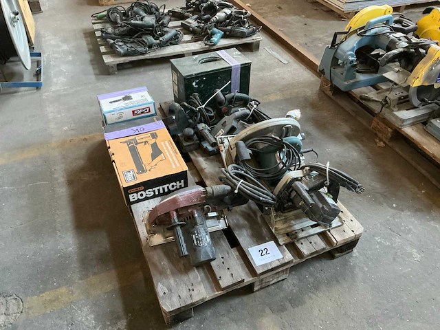 Diverse gereedschappen (10x) - afbeelding 1 van  14