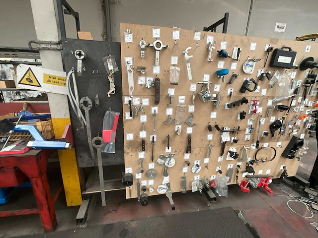 Diverse gereedschappen opel (uniek) - afbeelding 3 van  16