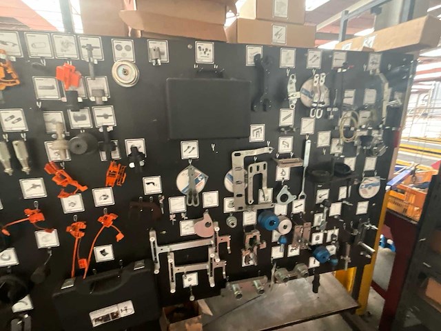 Diverse gereedschappen opel (uniek) - afbeelding 16 van  16