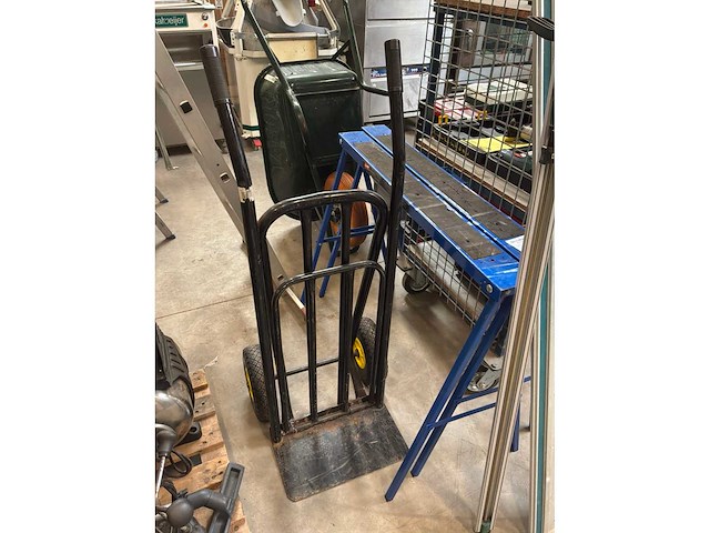 Diverse gereedschappen - afbeelding 4 van  5