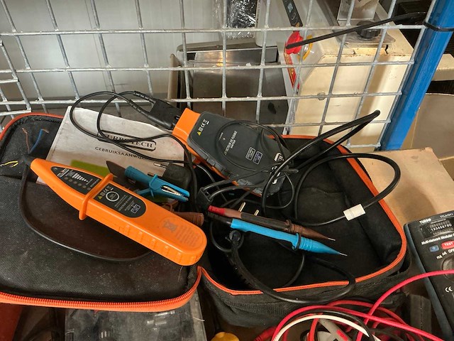 Diverse gereedschappen - afbeelding 3 van  10