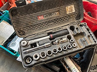 Diverse gereedschappen - afbeelding 4 van  9