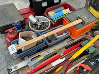 Diverse gereedschappen - afbeelding 2 van  12