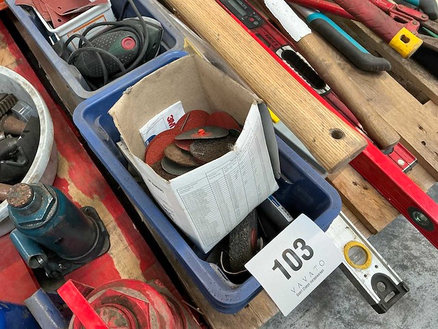 Diverse gereedschappen - afbeelding 6 van  12