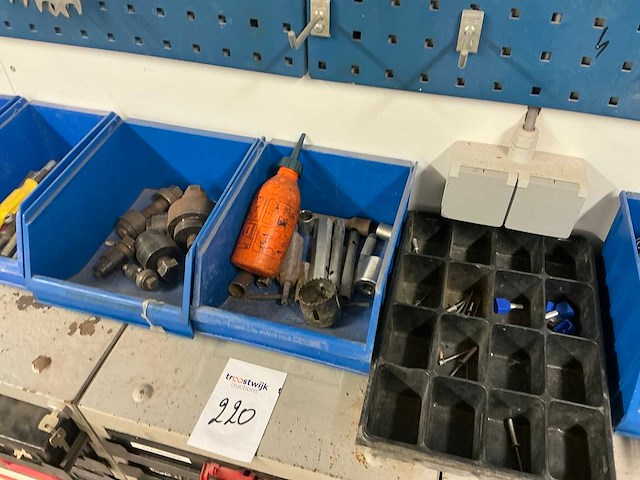 Diverse gereedschapskoffers - afbeelding 20 van  21