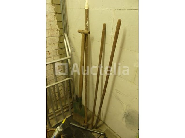 Diverse gereedschapsset - afbeelding 18 van  18