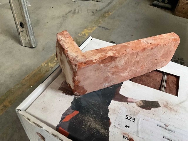 Diverse gevelstenen (1250x) - afbeelding 5 van  8