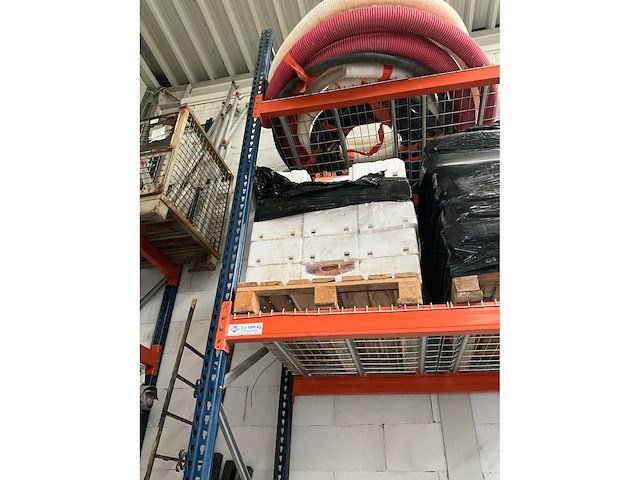 Diverse gevelstenen (1250x) - afbeelding 8 van  8