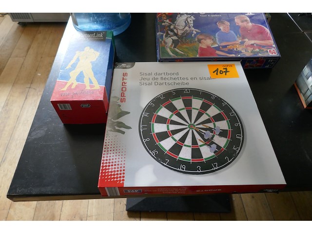 Diverse gezelschapspelen - afbeelding 1 van  4