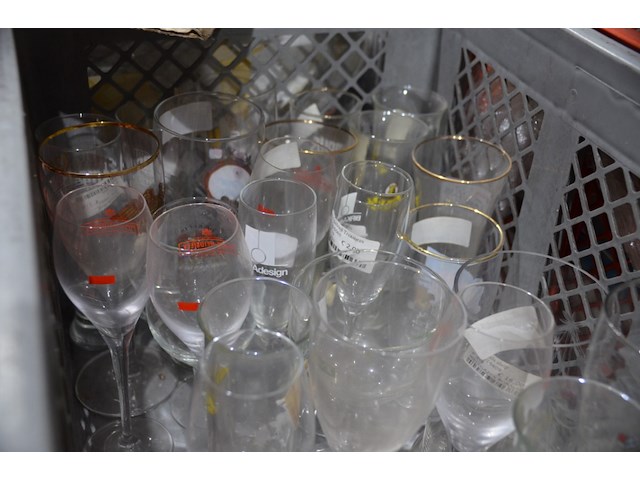 Diverse glaswerk - afbeelding 4 van  4