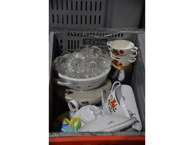 Diverse glaswerk - afbeelding 2 van  6