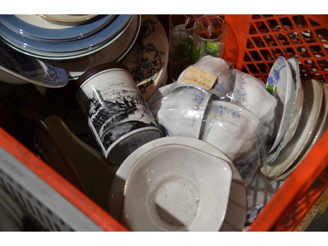 Diverse glaswerk - afbeelding 2 van  5