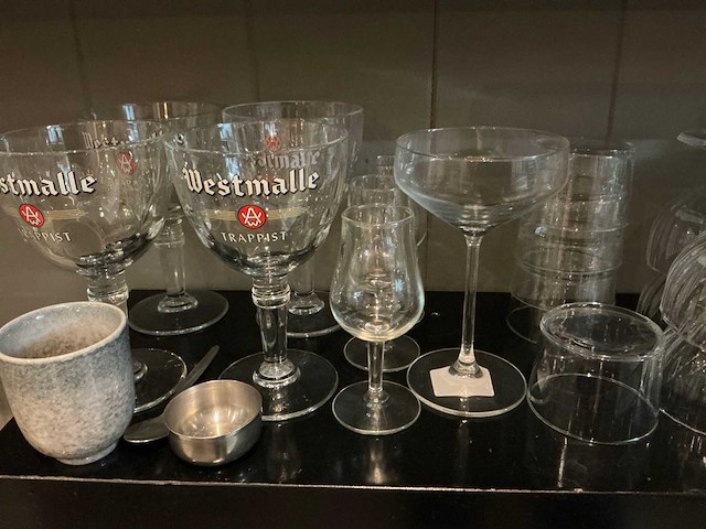 Diverse glazen (135x) - afbeelding 5 van  6