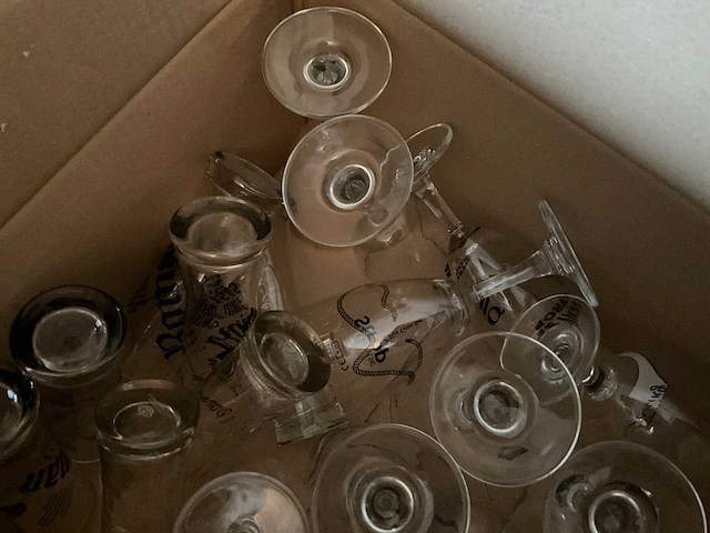 Diverse glazen (250x) - afbeelding 10 van  11