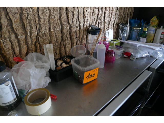 Diverse glazen en barmateriaal - afbeelding 6 van  10