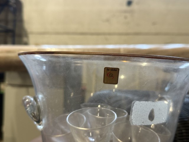 Diverse glazen en glaswerk - afbeelding 4 van  4