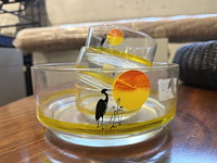 Diverse glazen en glaswerk - afbeelding 2 van  2