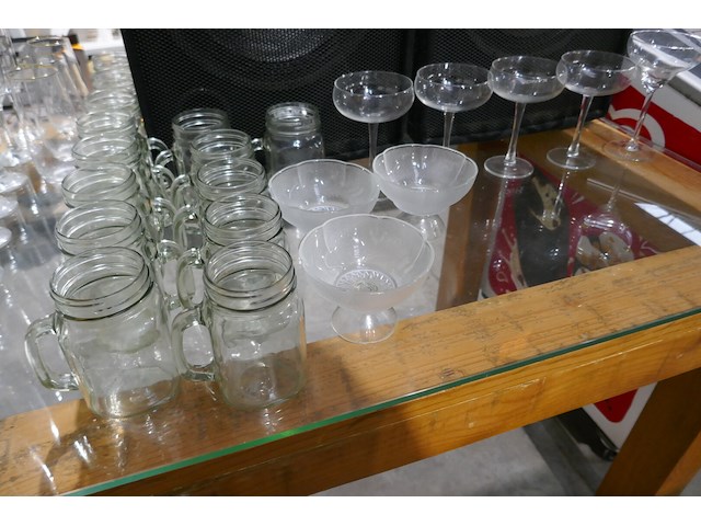 Diverse glazen - afbeelding 2 van  4
