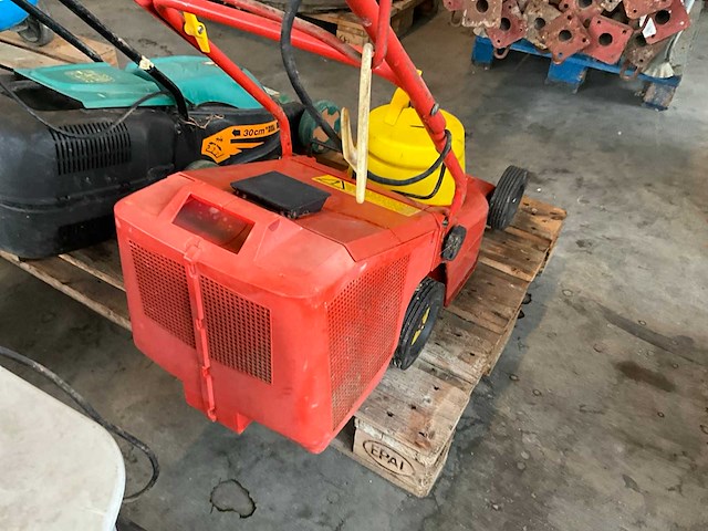 Diverse grasmachines (2x) - afbeelding 11 van  14
