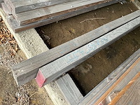 Diverse grenen houten balken en planken (70x) - afbeelding 3 van  13