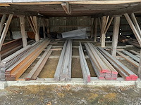 Diverse grenen houten balken en planken (70x) - afbeelding 6 van  13