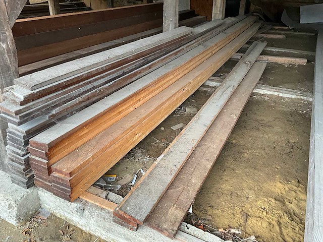 Diverse grenen houten balken en planken (70x) - afbeelding 8 van  13