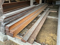 Diverse grenen houten balken en planken (70x) - afbeelding 8 van  13