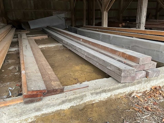 Diverse grenen houten balken en planken (70x) - afbeelding 11 van  13