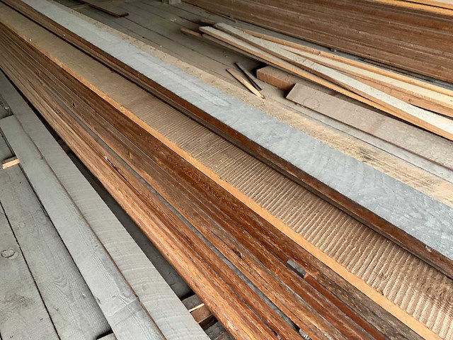 Diverse grenen houten planken 1e keus (100x) - afbeelding 7 van  12