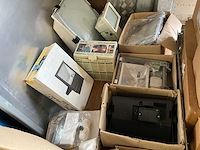 Diverse halogeen - afbeelding 13 van  16