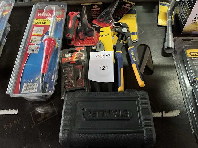 Diverse hand gereedschappen - afbeelding 3 van  3