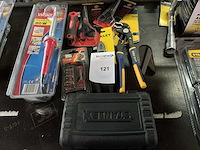 Diverse hand gereedschappen - afbeelding 3 van  3