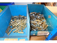 Diverse hardware-set - afbeelding 9 van  21