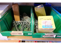 Diverse hardware-set - afbeelding 10 van  21