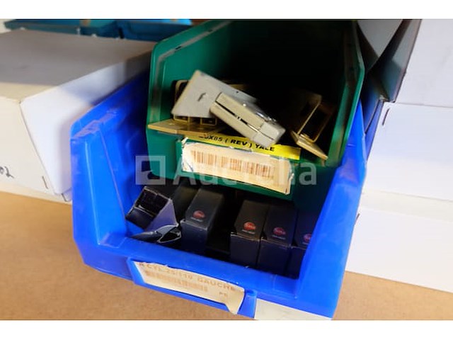 Diverse hardware-set - afbeelding 1 van  21