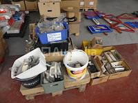 Diverse hardware voor chassis - afbeelding 5 van  18