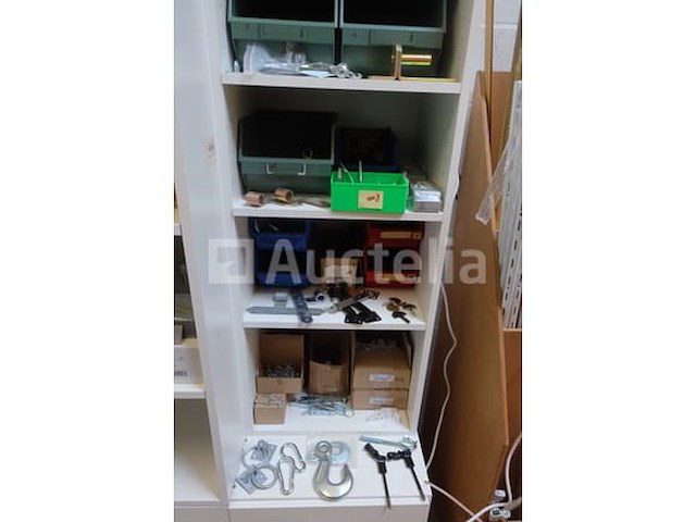 Diverse hardware - afbeelding 15 van  16