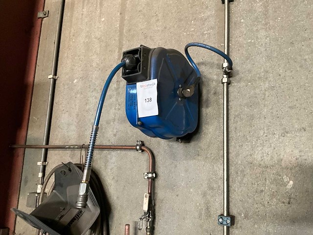 Diverse haspel (2x) - afbeelding 1 van  8