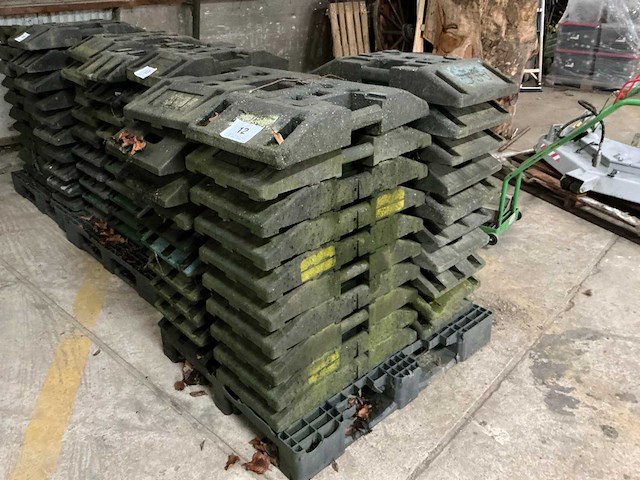 Diverse herasvoeten (30x) - afbeelding 1 van  6