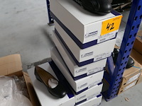 Diverse heren/dames schoenen en veiligheidsschoenen - afbeelding 2 van  19