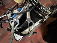 Diverse hevelpomps voor olievaten - afbeelding 3 van  3