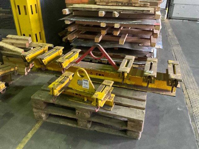 Diverse hijsbalken (2x) - afbeelding 2 van  3