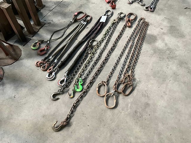 Diverse hijsketting (8x) - afbeelding 1 van  4