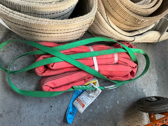 Diverse hijsriemen - afbeelding 2 van  3