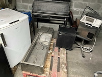 Diverse horeca apparatuur (5x) - afbeelding 1 van  11