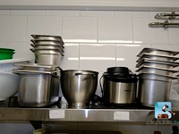Diverse horeca-apparatuur en -benodigdheden - afbeelding 7 van  20